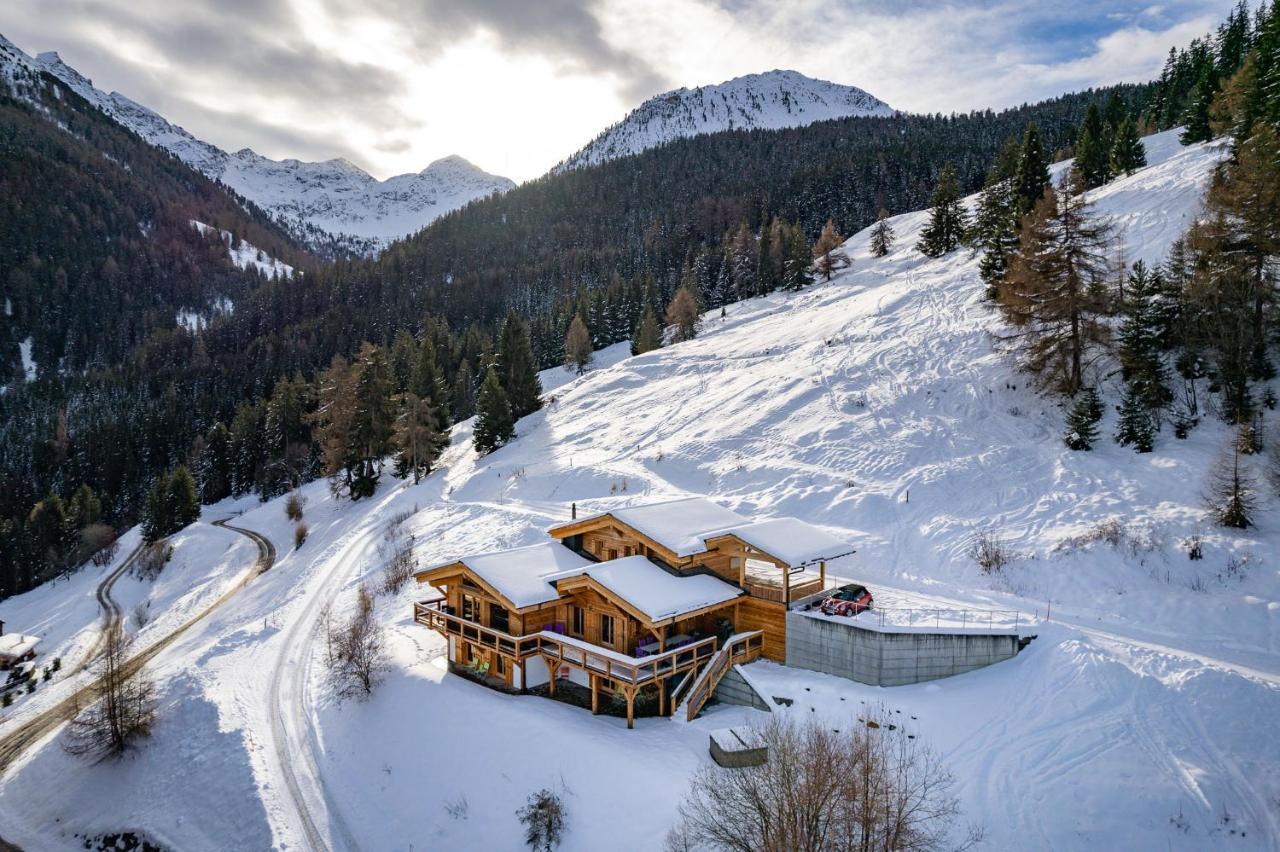 Chalet Flocon De Neige - Jacuzzi - Sauna La Tzoumaz Exterior photo